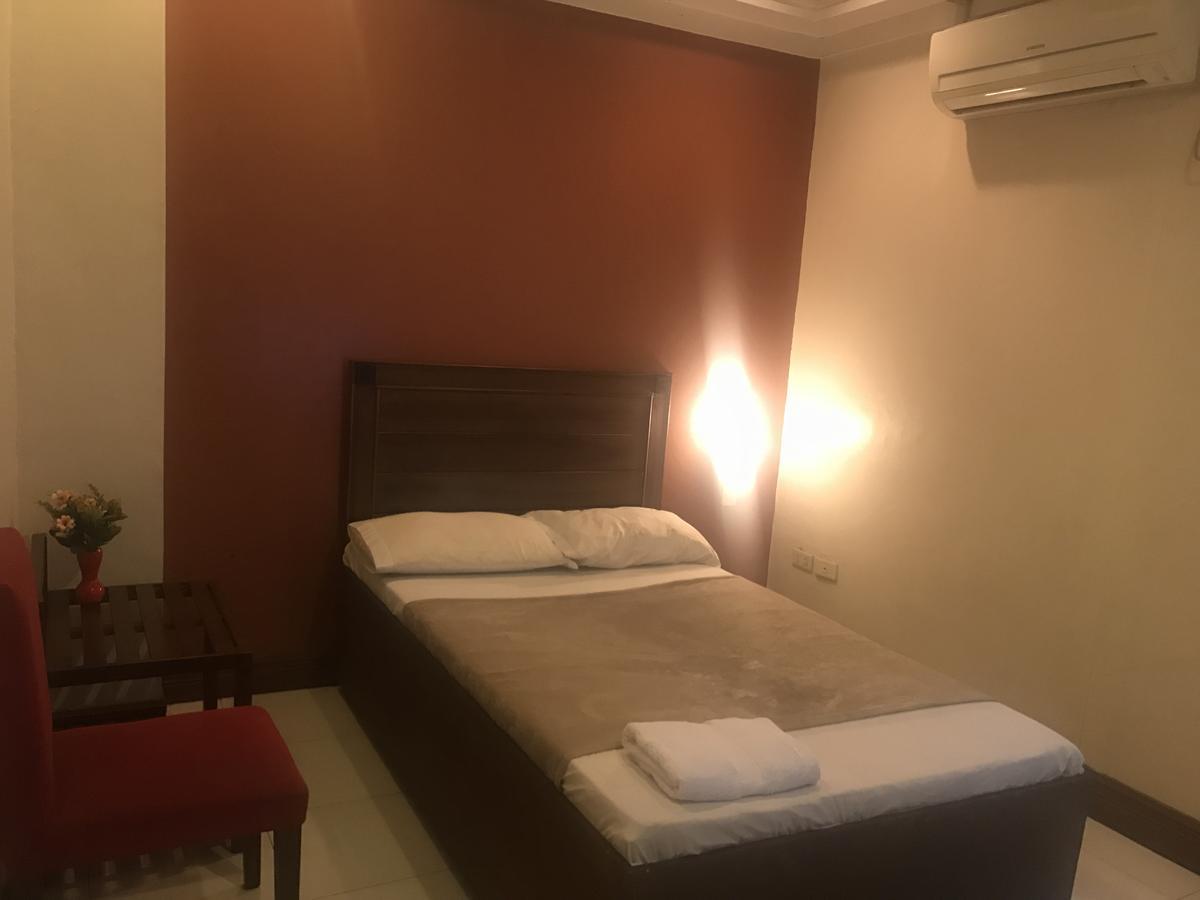 Cozy Inn Iligan Exterior photo