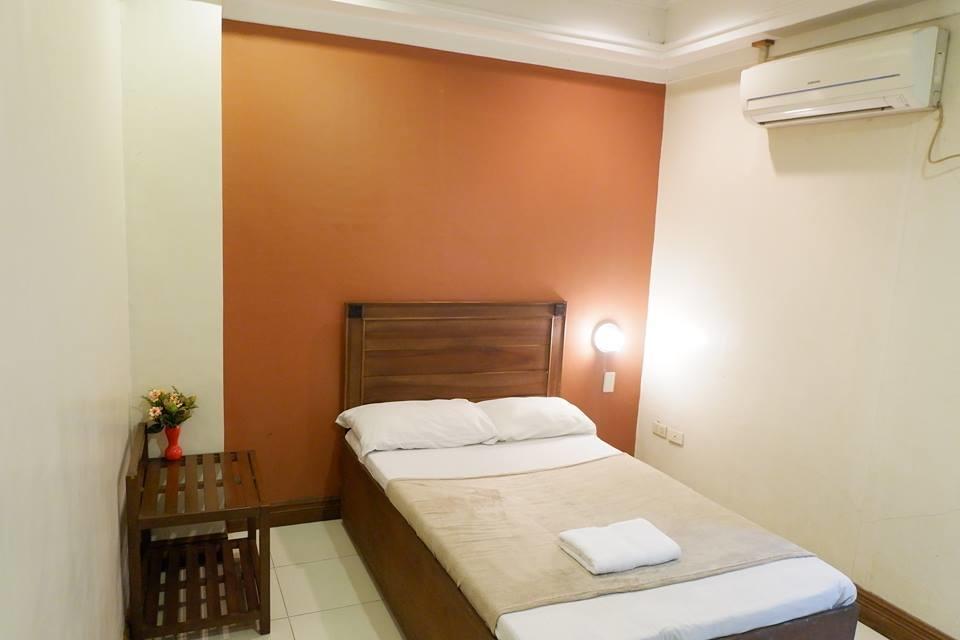Cozy Inn Iligan Exterior photo